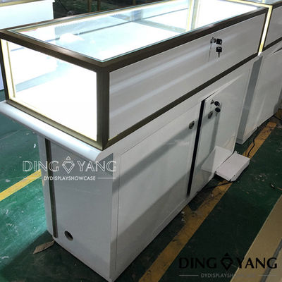 गुणवत्ता  Highly Recommended Jewelry Showcase For Retail Store With Pre-Assembled Structure कारखाना